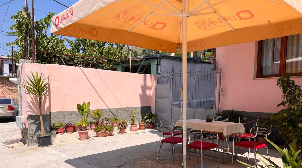 Villa Ensalv Berat - Apartment - Room - Penthouse エクステリア 写真
