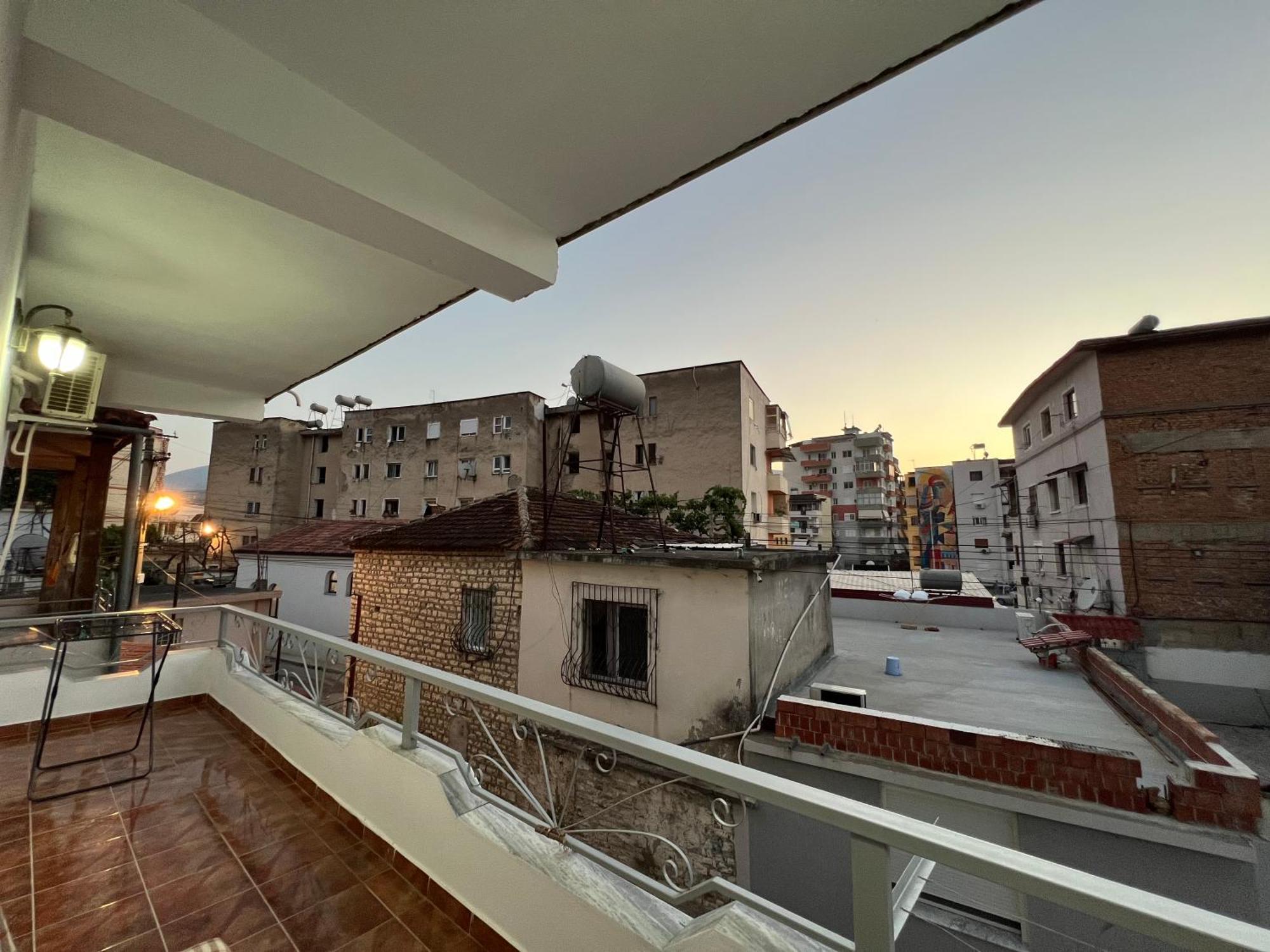 Villa Ensalv Berat - Apartment - Room - Penthouse エクステリア 写真