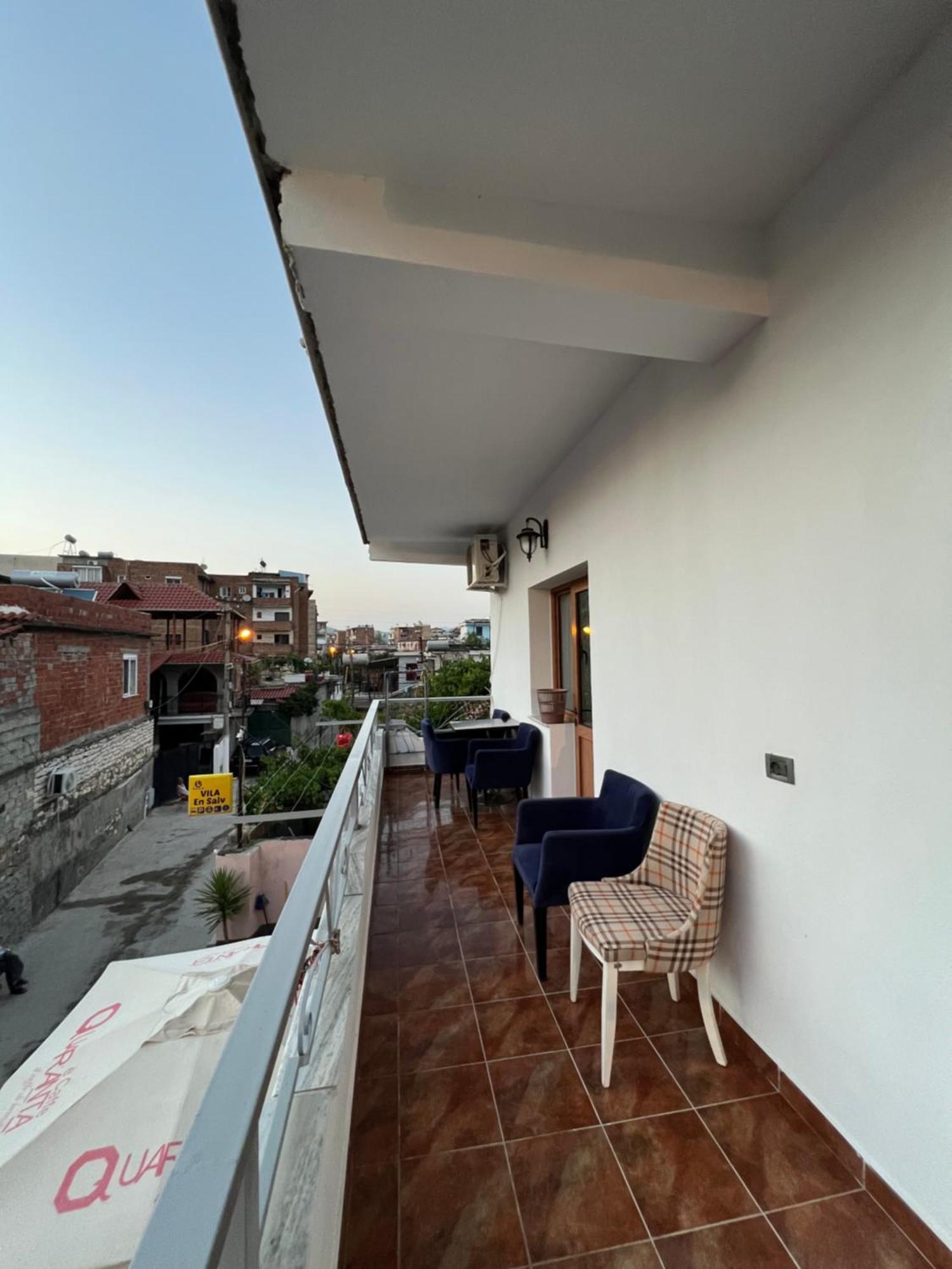 Villa Ensalv Berat - Apartment - Room - Penthouse 部屋 写真